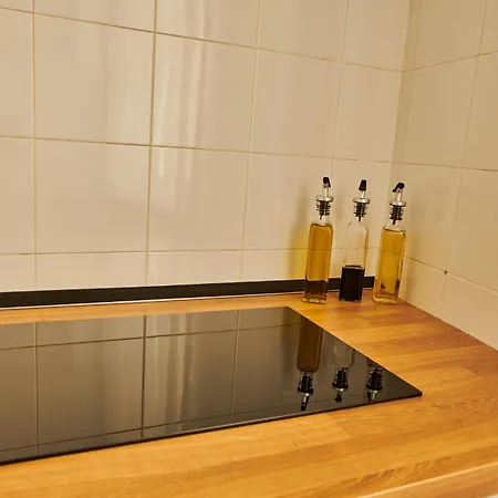 아파트 The Nest *